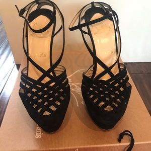 Christian Louboutin Tres Francaise Black 140